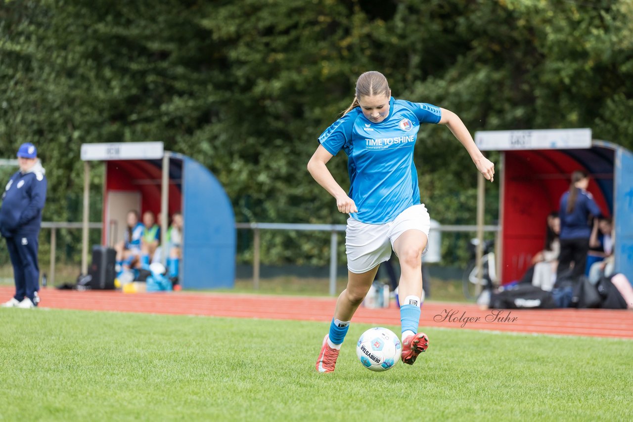 Bild 142 - wBJ VfL Pinneberg - Germania Schnelsen : Ergebnis: 15:1